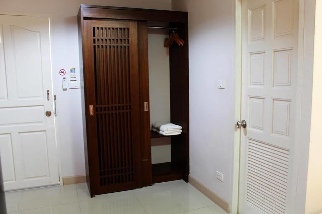 Hotel Pornkasem House Chiang Rai Exterior foto